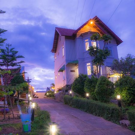 Хостел Vanda Garden Hill Далат Экстерьер фото